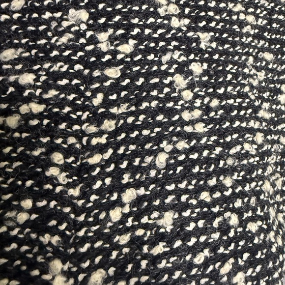 Newport News Black and Ivory Pebbled Tweed Wool Blend Blazer Size 6 - Picture 6 of 7